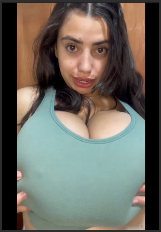 mega busty latina